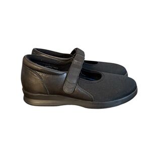 DREW Bloom Stretch 2 Women's Black Flats & Loafers Women’s Size 7 W